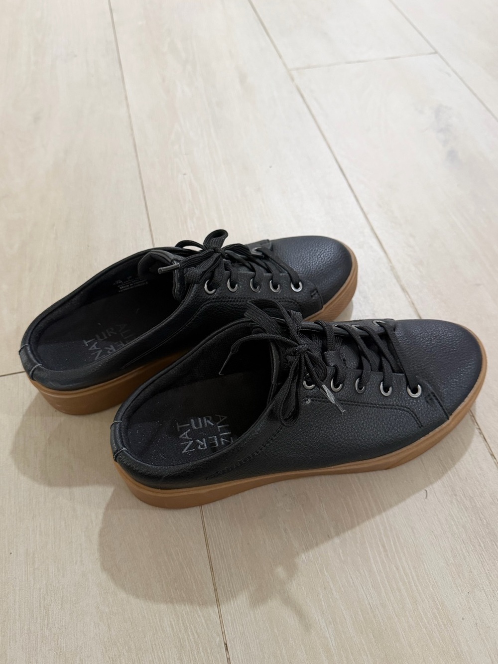 Morrison Mule Sneaker Size 7.5